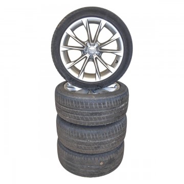 AUDI A5 8T0 lift sada kol s pneu 245/40 R18 8,5Jx18H2 ET29  8T0601025CA  8Z8