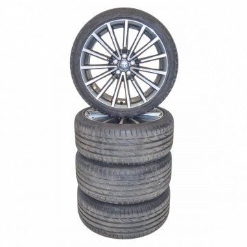 AUDI A5 8W6 F5 sada kol s pneu 255/35 R19 8,5Jx19H2 ET32  8W0601025AN