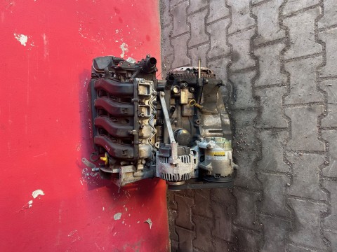 Motor 1,6 16V 83KW K4M T 7 Megane kompletní prodám